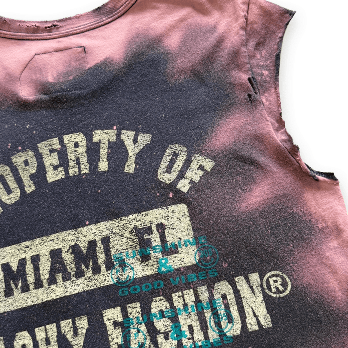 Flashy Lab: Sunshine & Good Vibes Chaos Muscle Tee SLE