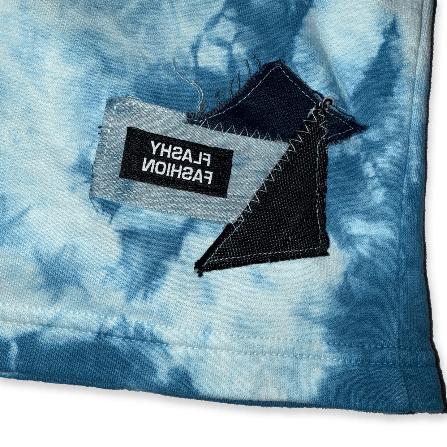 Flashy Lab 002: Abstract Waves LE Shorts
